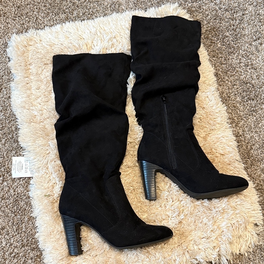 Kelly & Katie Black Heeled Boots